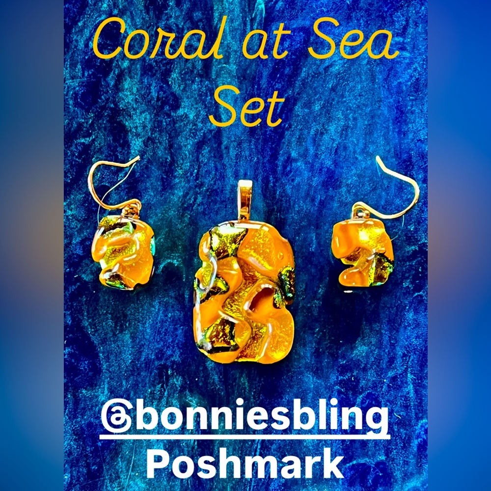 Bonnie's Bling One of A Kind Fused Glass Jewelry and Accessories to Wear.